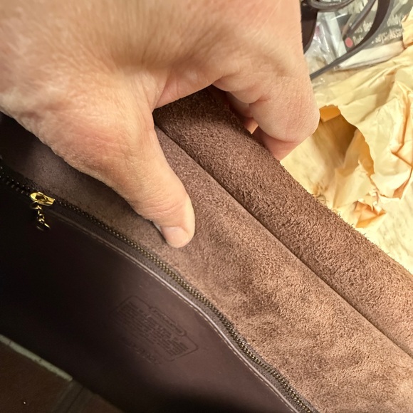 Vintage Coach H6D-9927 Willis Turn Lock Crossbody Leather Bag - Picture 17 of 17